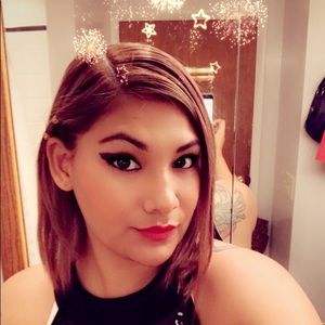 Meet your Posher, Jackie